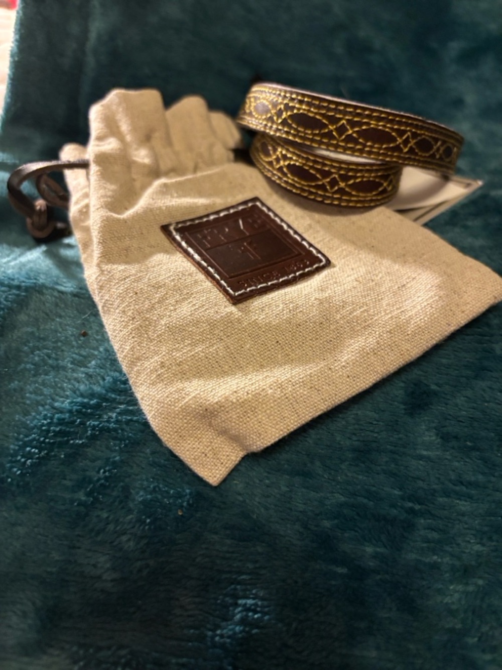 Frye nwt unisex bracelet with dust bag